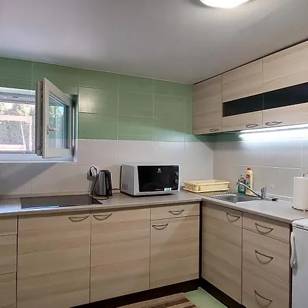 U Jurka Зуберец