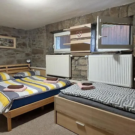 U Jurka Зуберец